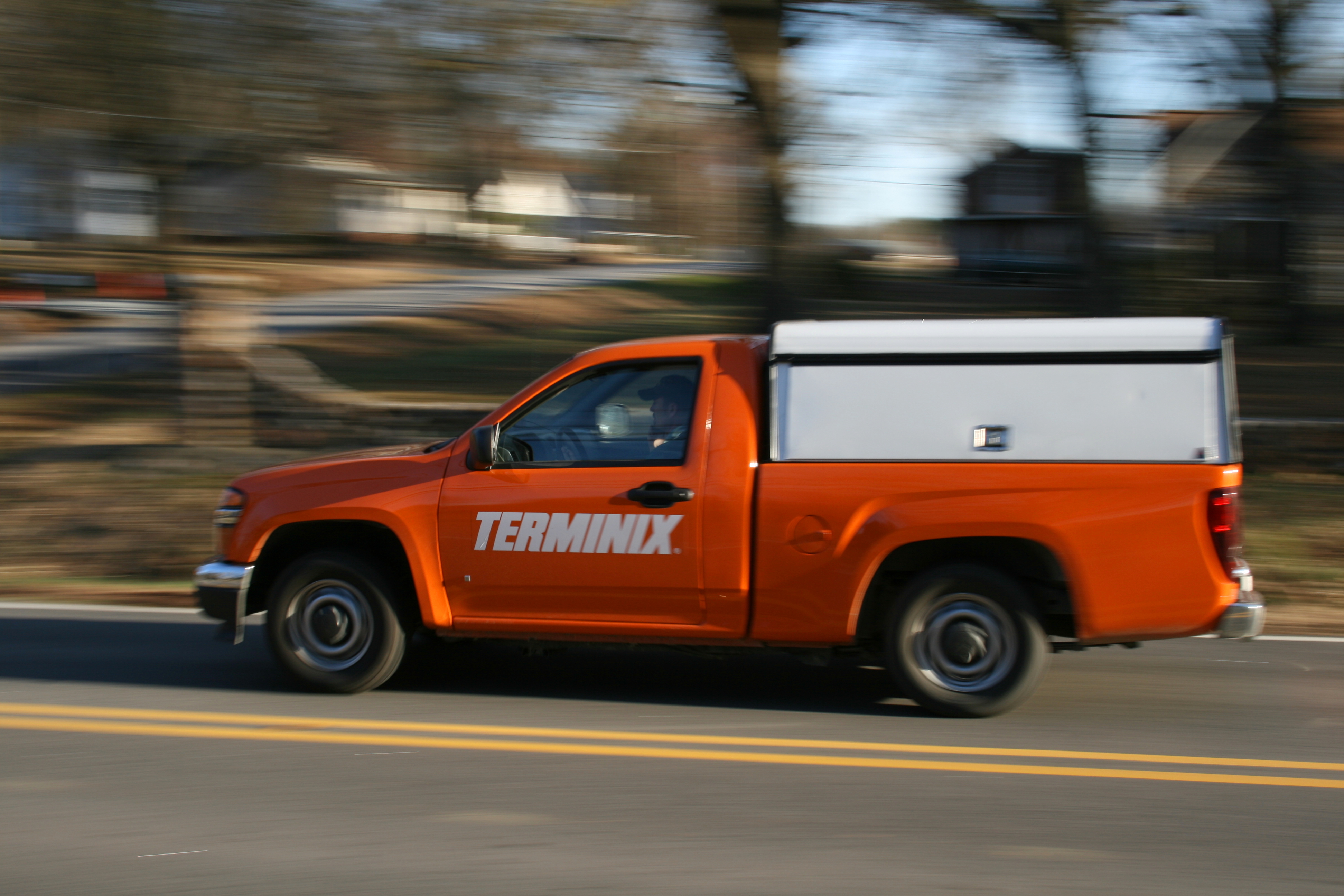 2009-02-20_Terminix_truck_on_Geer_St_in_Durham