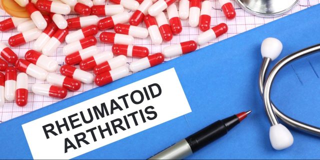 Nick Youngson (http://www.nyphotographic.com/), CC BY-SA 3.0 (https://creativecommons.org/licenses/by-sa/3.0/), Pix4free (https://pix4free.org/photo/30604/rheumatoid-arthritis.html), RM Media Ltd