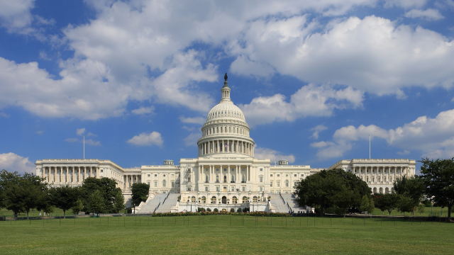 Image credit: Martin Falbisoner, CC BY-SA 3.0, via Wikimedia Commons. The current 119th Congress has brought a wave of bipartisan legislation aimed at improving the U.S. food system, including organic standards and programs. Image credit: Martin Falbisoner, CC BY-SA 3.0, via Wikimedia Commons. The current 119th Congress has brought a wave of bipartisan legislation aimed at improving the U.S. food system, including organic standards and programs.