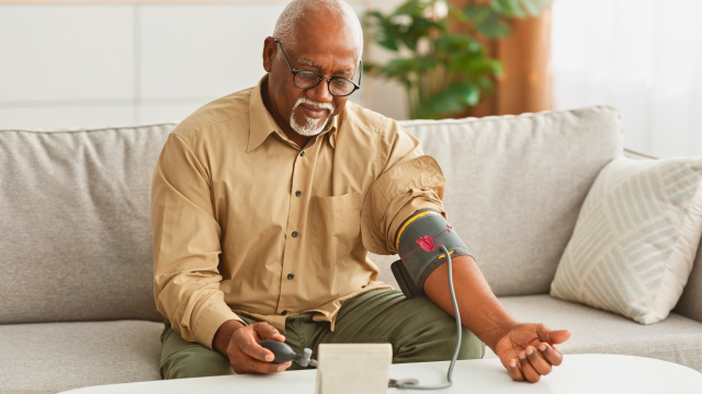 A new study finds that “higher pesticide exposure was significantly associated with elevated blood pressure and greater risks of hypertension.” A new study finds that “higher pesticide exposure was significantly associated with elevated blood pressure and greater risks of hypertension.”