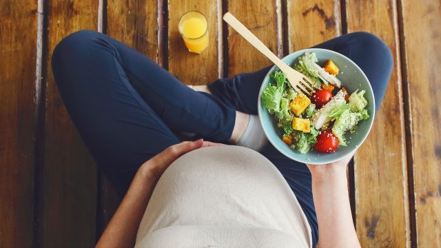 Maternal exposure through diet to organophosphate pesticides (OP) increases health risks, as shown in a study of OP metabolites.